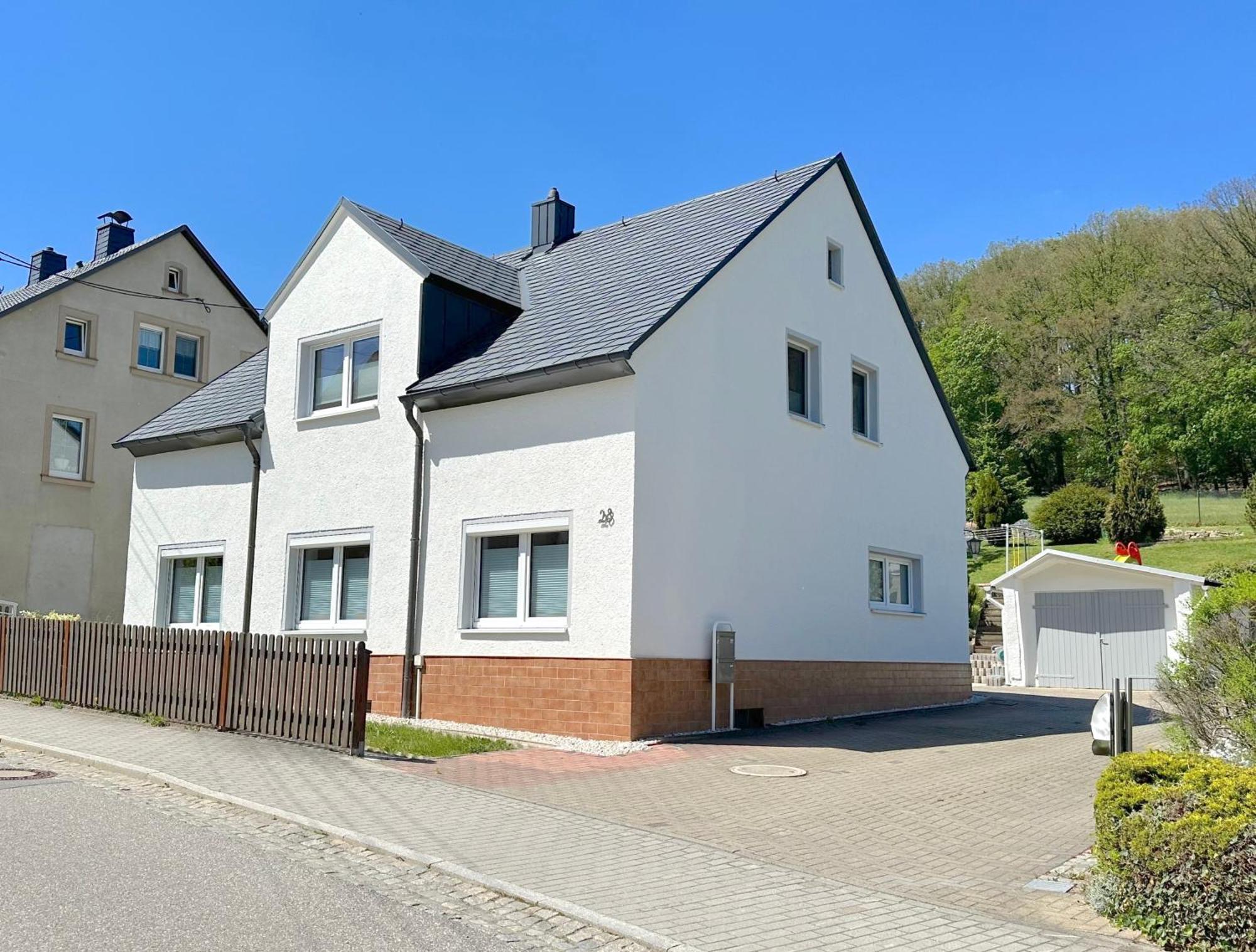 Luxurioese Ferienwohnung In Chemnitz - Apartment B28 Fuer 2 Plus 2 Gaeste ภายนอก รูปภาพ