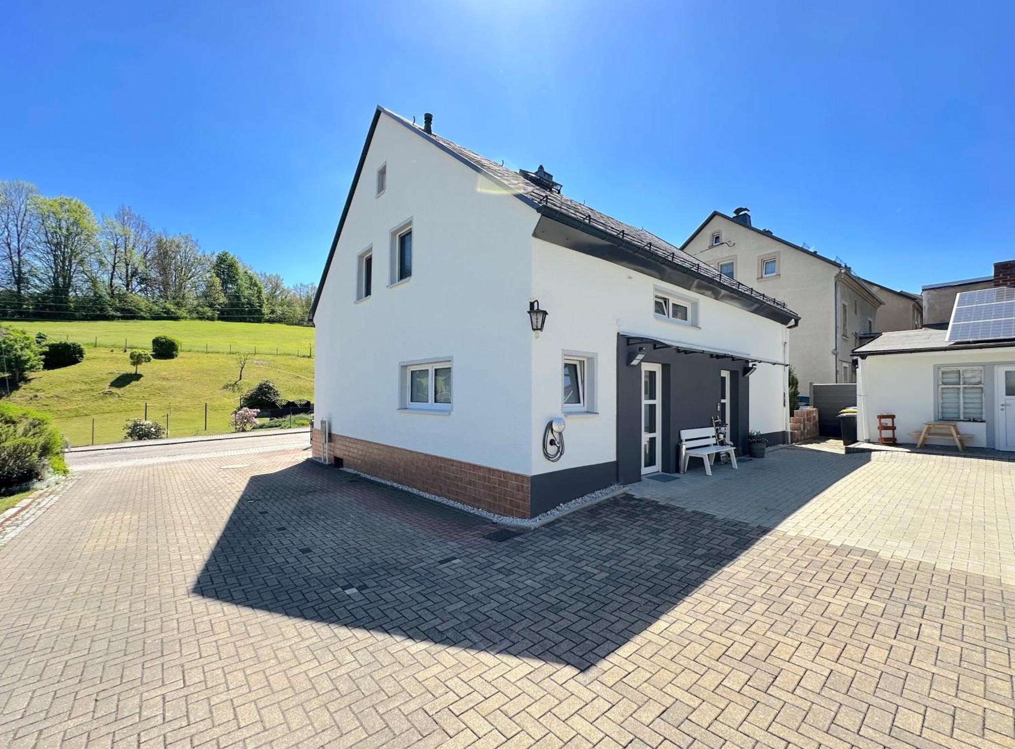 Luxurioese Ferienwohnung In Chemnitz - Apartment B28 Fuer 2 Plus 2 Gaeste ภายนอก รูปภาพ